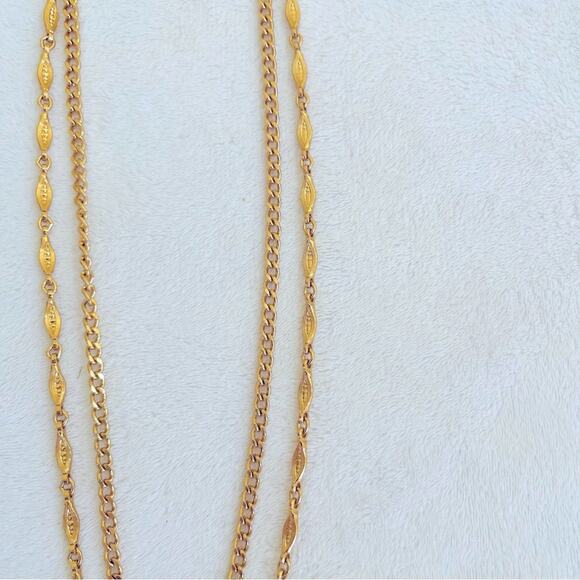 Vintage MONET 70's Doorknocker Style Double Chain Pendant Necklace, Door Knocker - Picture 4 of 13